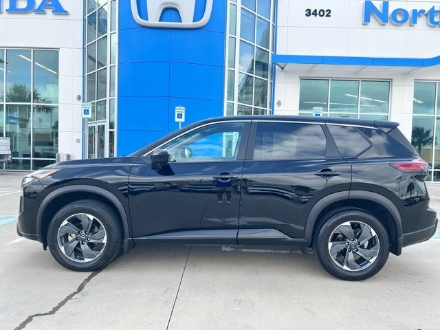 2026 Nissan Rogue — side profile view
